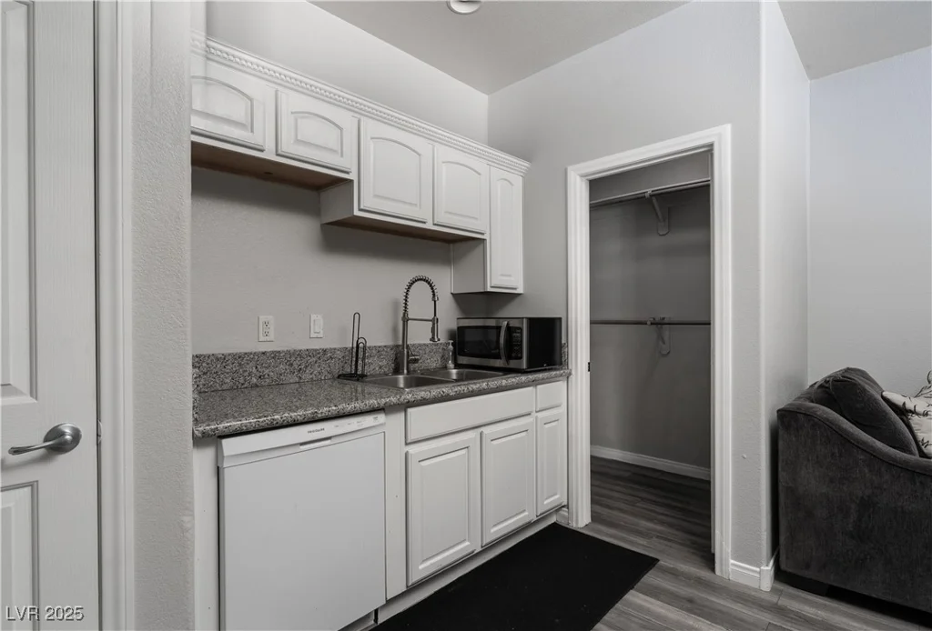 10725 Bernini, Las Vegas, NV 89141