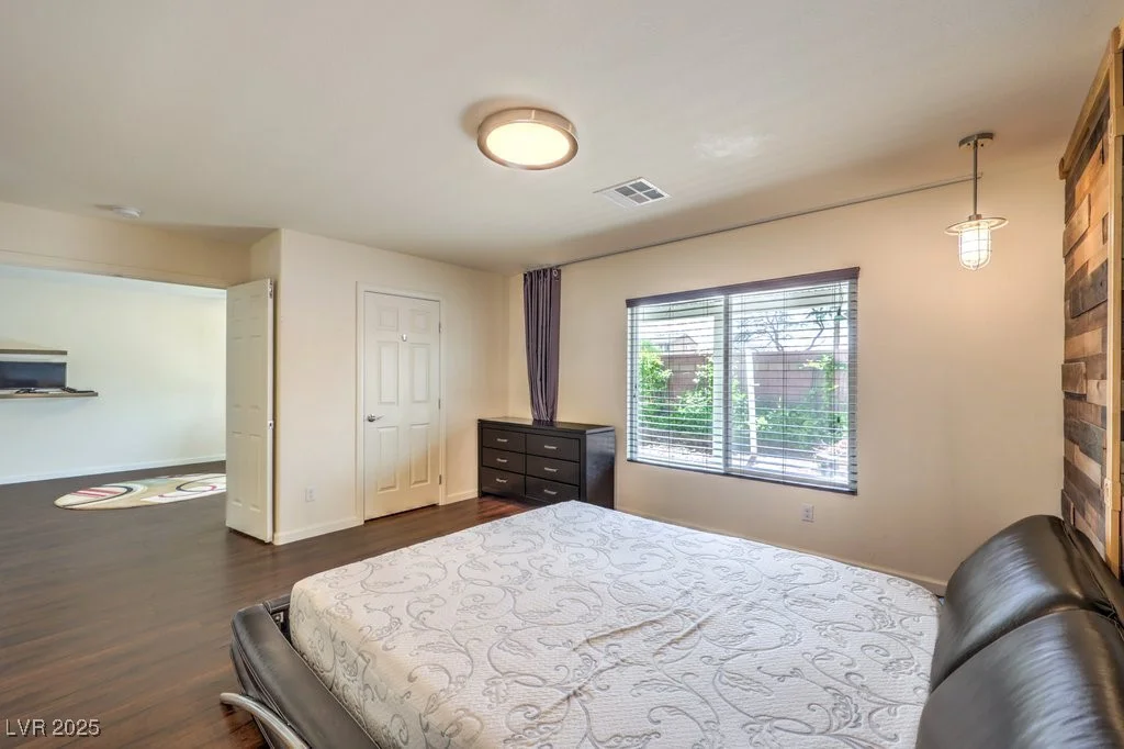 6843 Philharmonic, Las Vegas, NV 89139