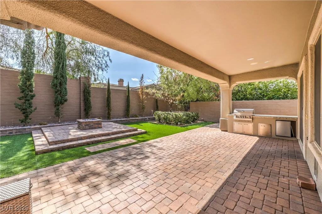 3 Glendora, Henderson, NV 89052