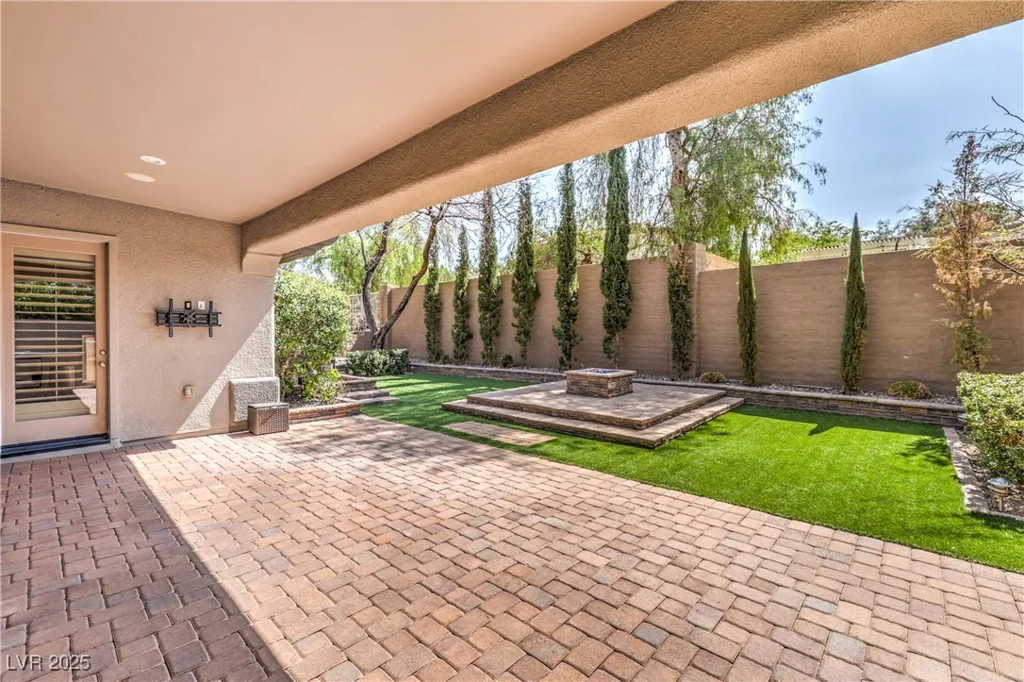 3 Glendora, Henderson, NV 89052
