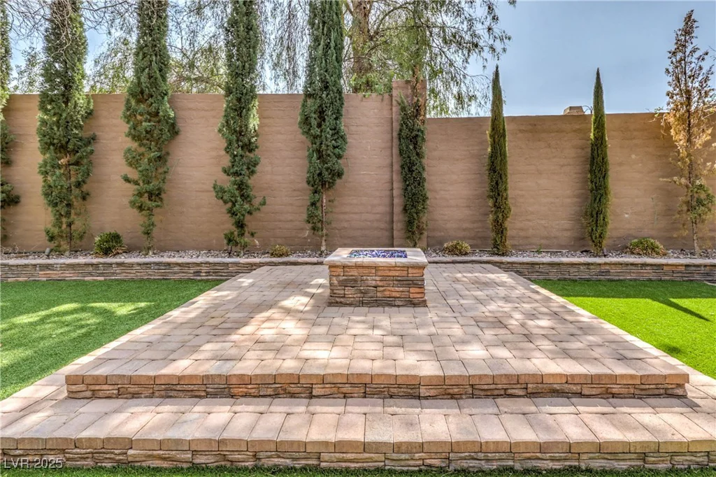 3 Glendora, Henderson, NV 89052