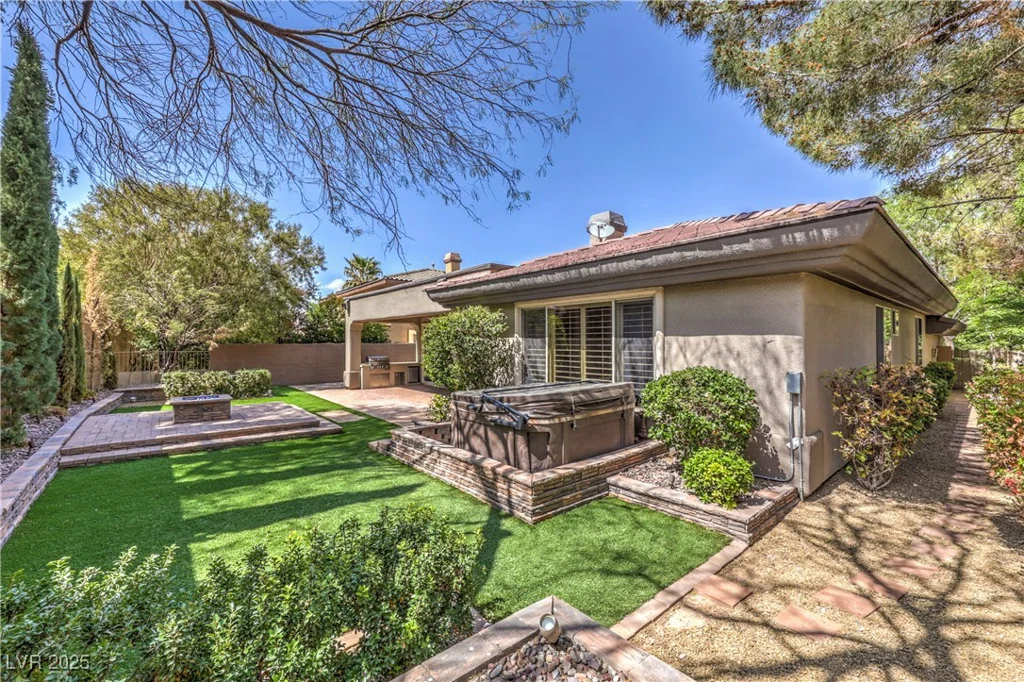 3 Glendora, Henderson, NV 89052