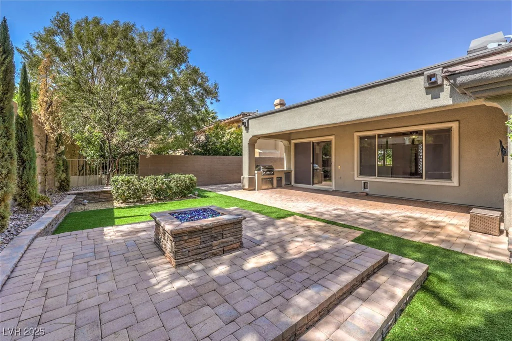 3 Glendora, Henderson, NV 89052
