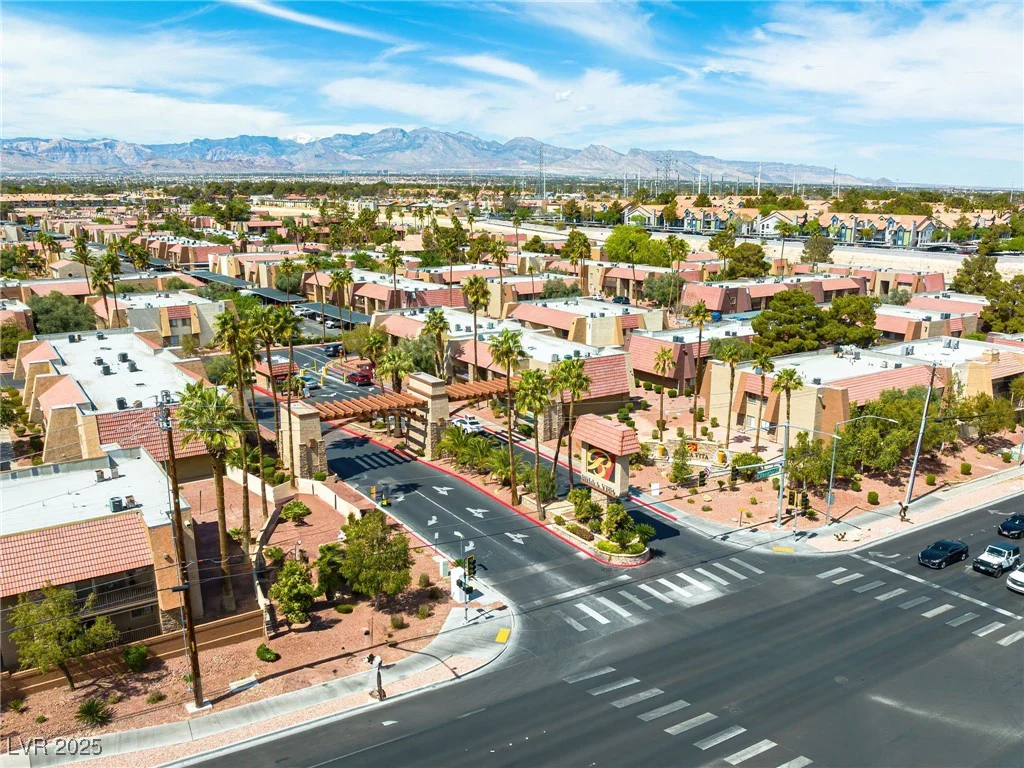 5339 Indian River, Las Vegas, NV 89103