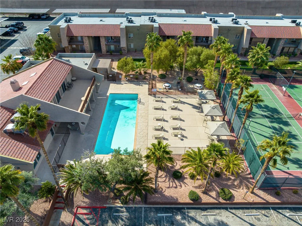 5339 Indian River, Las Vegas, NV 89103