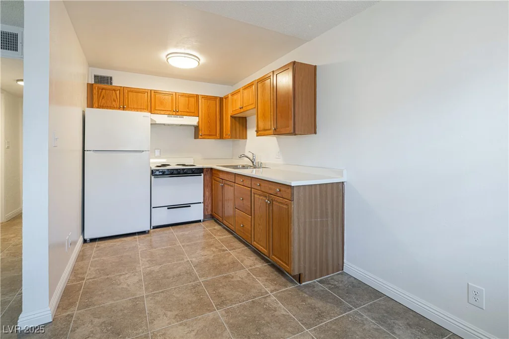 204 Orland, Las Vegas, NV 89107