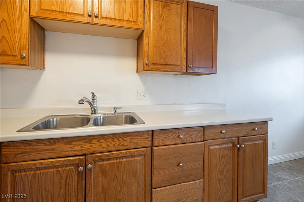 204 Orland, Las Vegas, NV 89107