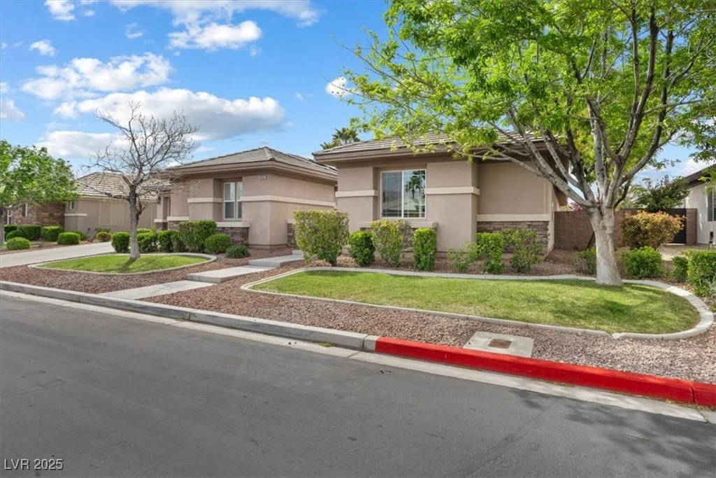 6895 Kelp Ledge, Las Vegas, NV 89131