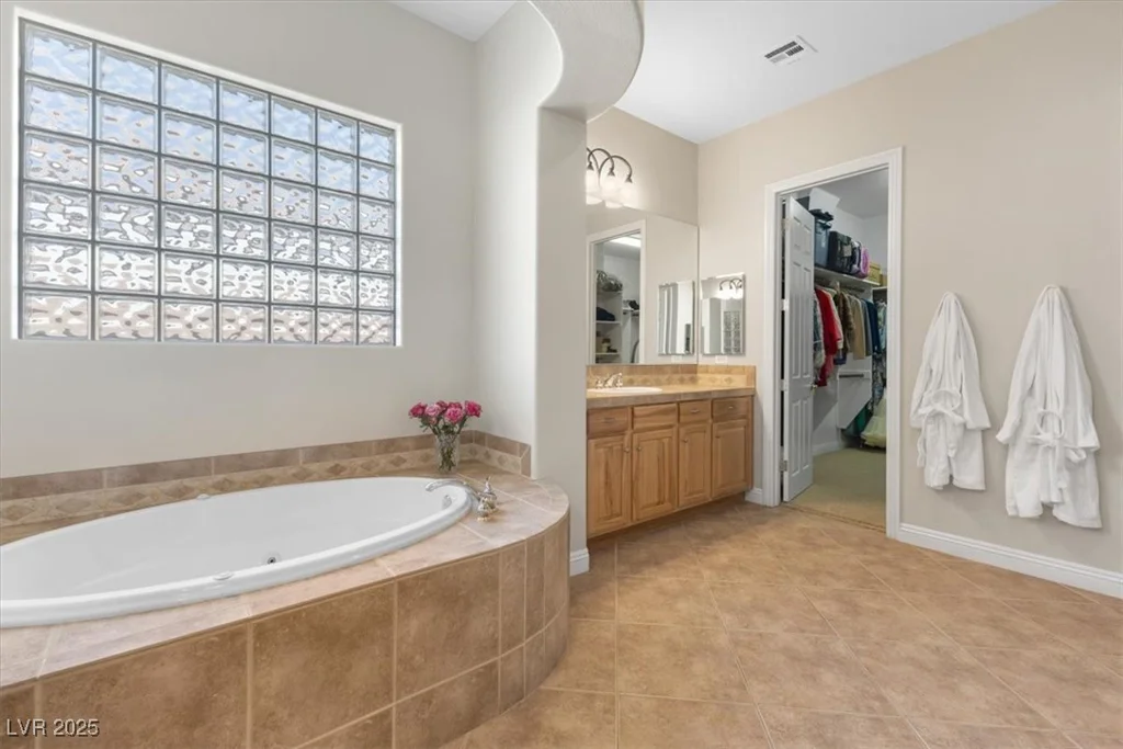 6895 Kelp Ledge, Las Vegas, NV 89131