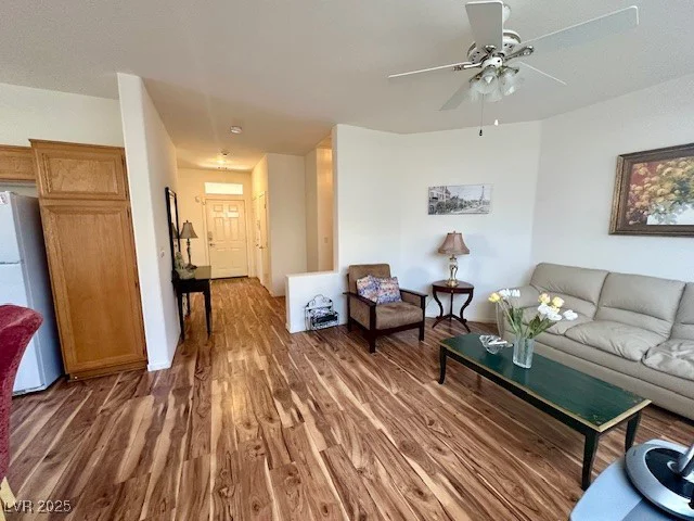 10516 Angel Dreams, Las Vegas, NV 89144