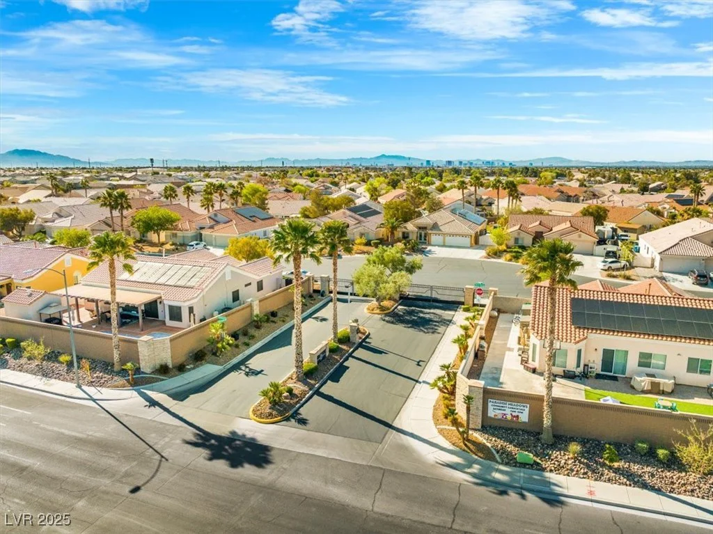 7033 Red Tide, Las Vegas, NV 89131