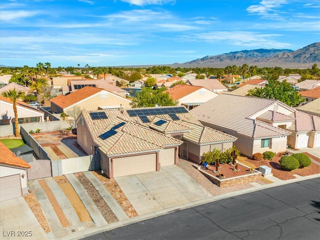 7033 Red Tide, Las Vegas, NV 89131