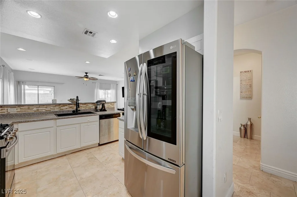 6404 Extreme Shear, Henderson, NV 89011