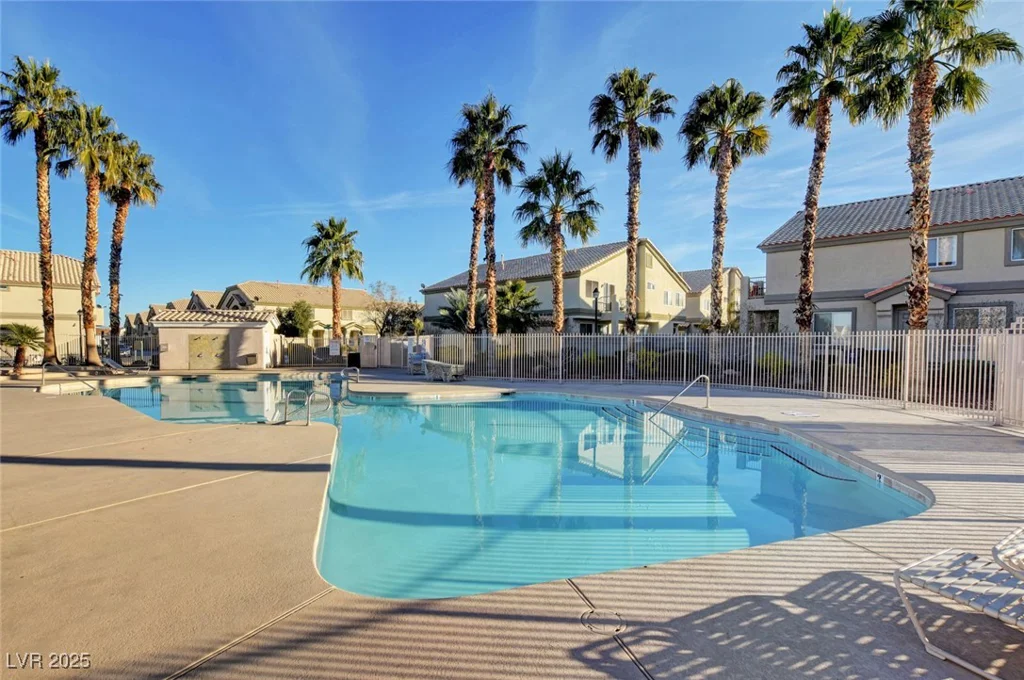 6404 Extreme Shear, Henderson, NV 89011