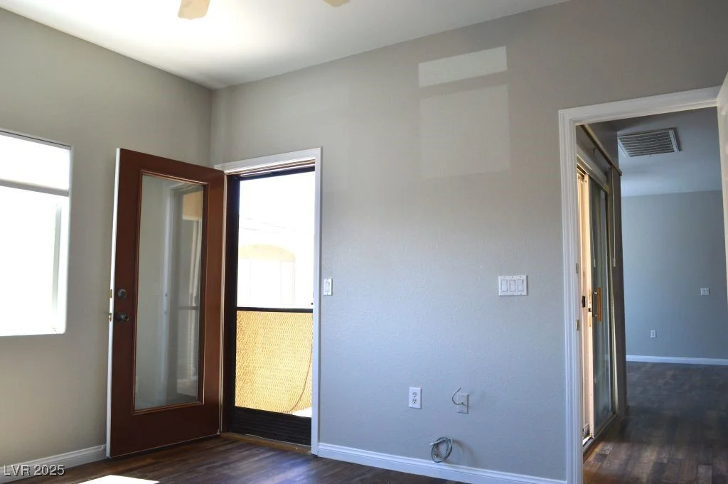 9303 Gilcrease, Las Vegas, NV 89149