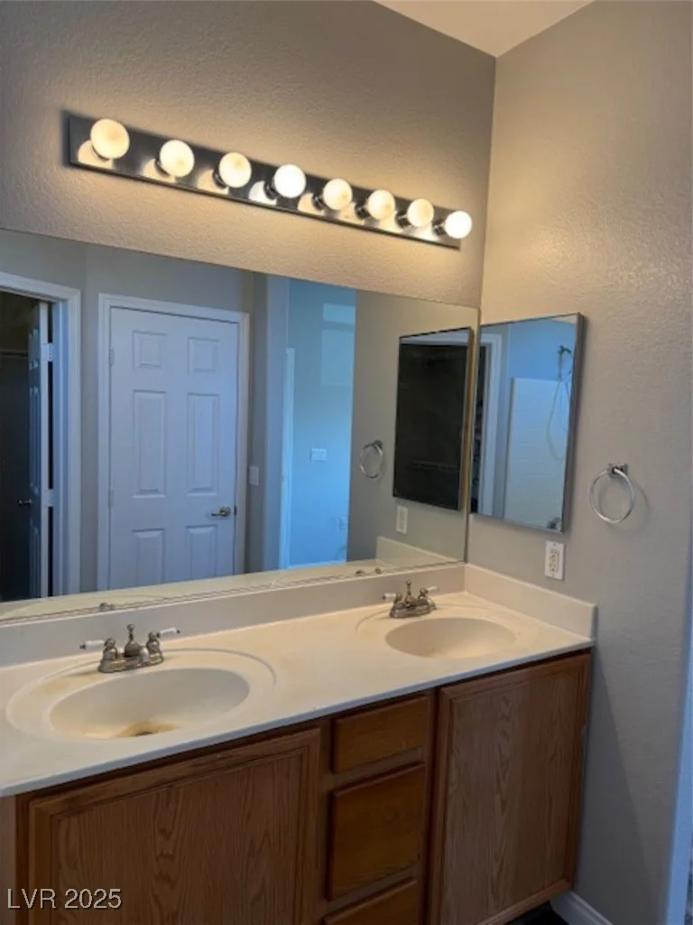 9303 Gilcrease, Las Vegas, NV 89149