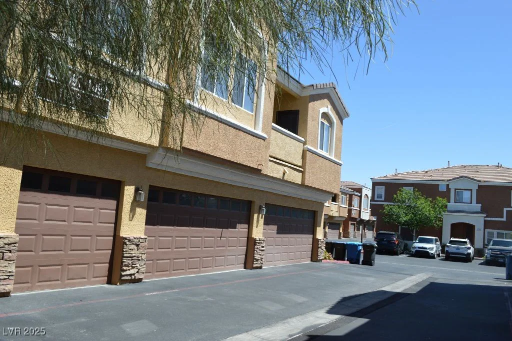 9303 Gilcrease, Las Vegas, NV 89149