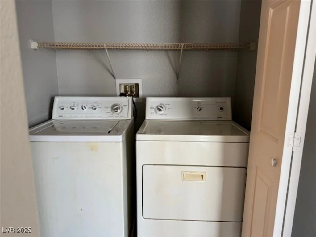 9303 Gilcrease, Las Vegas, NV 89149