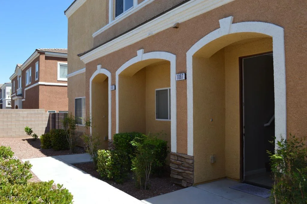 9303 Gilcrease, Las Vegas, NV 89149