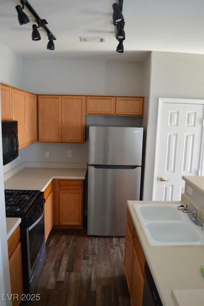 9303 Gilcrease, Las Vegas, NV 89149