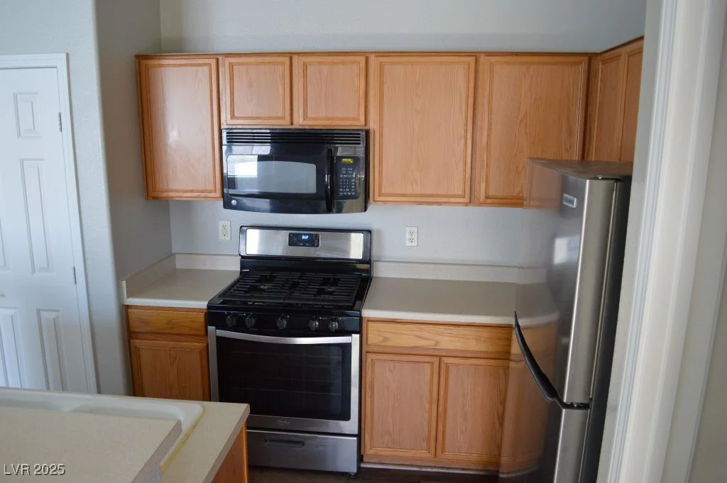 9303 Gilcrease, Las Vegas, NV 89149