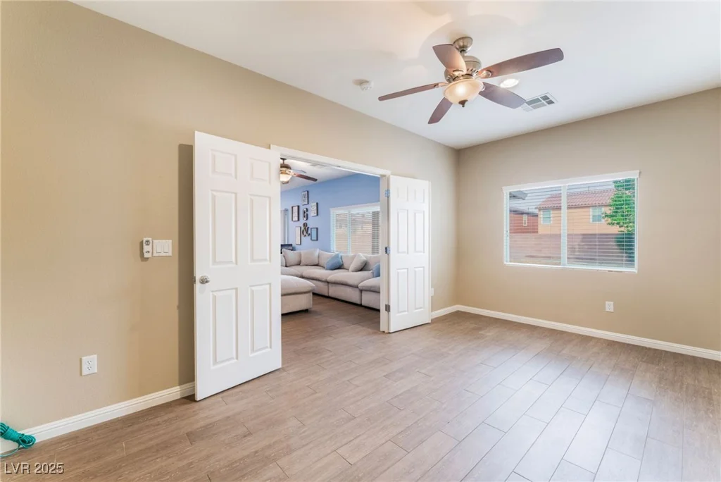 8112 Sapphire Sea, North Las Vegas, NV 89085