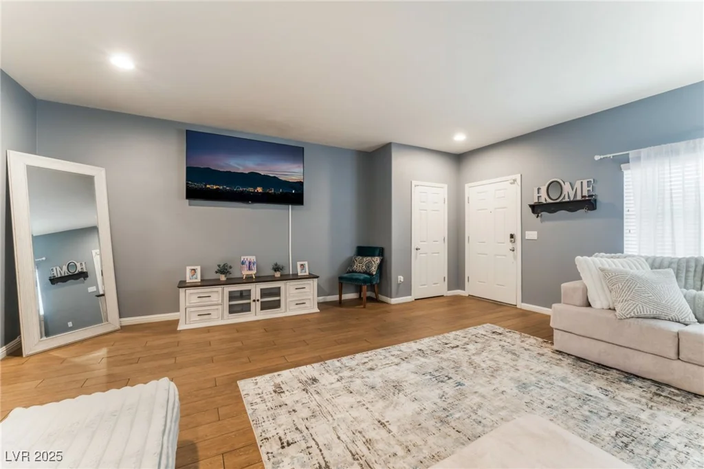 8112 Sapphire Sea, North Las Vegas, NV 89085