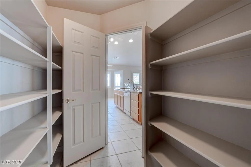 6032 Port Of Dreams, Las Vegas, NV 89130