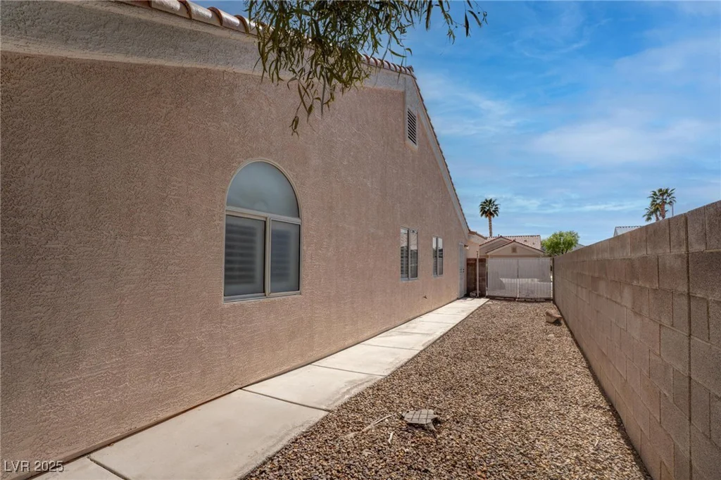 6032 Port Of Dreams, Las Vegas, NV 89130