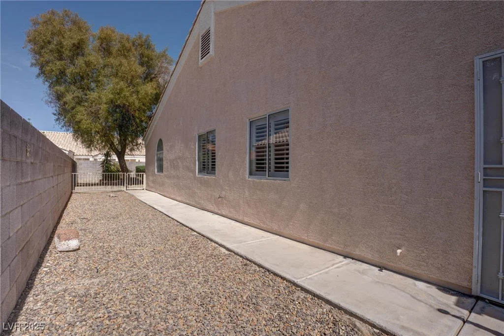 6032 Port Of Dreams, Las Vegas, NV 89130