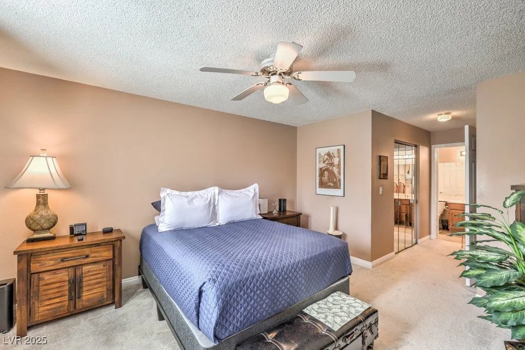 1375 Hacienda, Las Vegas, NV 89119