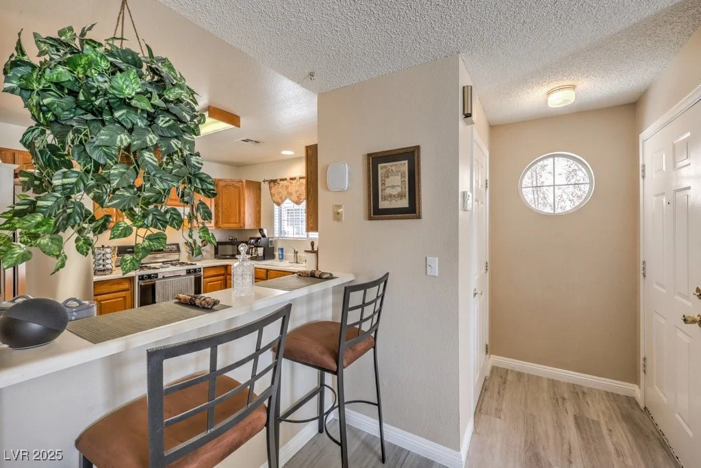 1375 Hacienda, Las Vegas, NV 89119