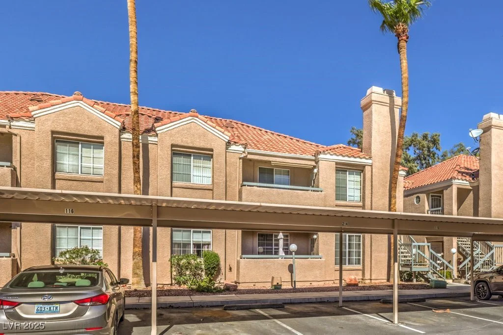 1375 Hacienda, Las Vegas, NV 89119