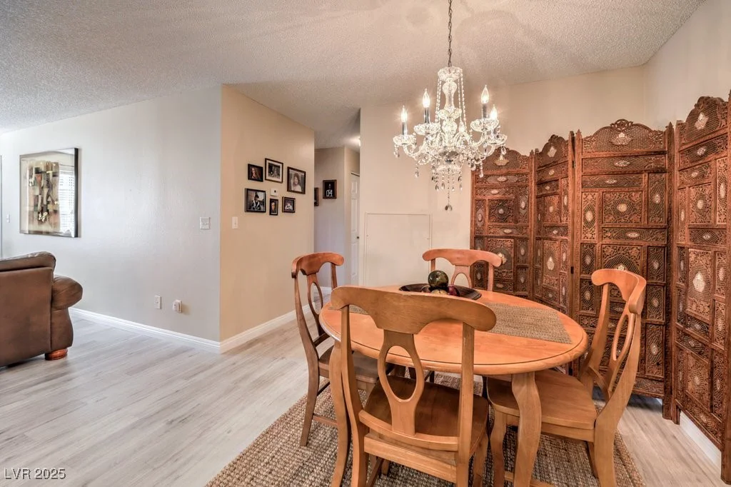 1375 Hacienda, Las Vegas, NV 89119