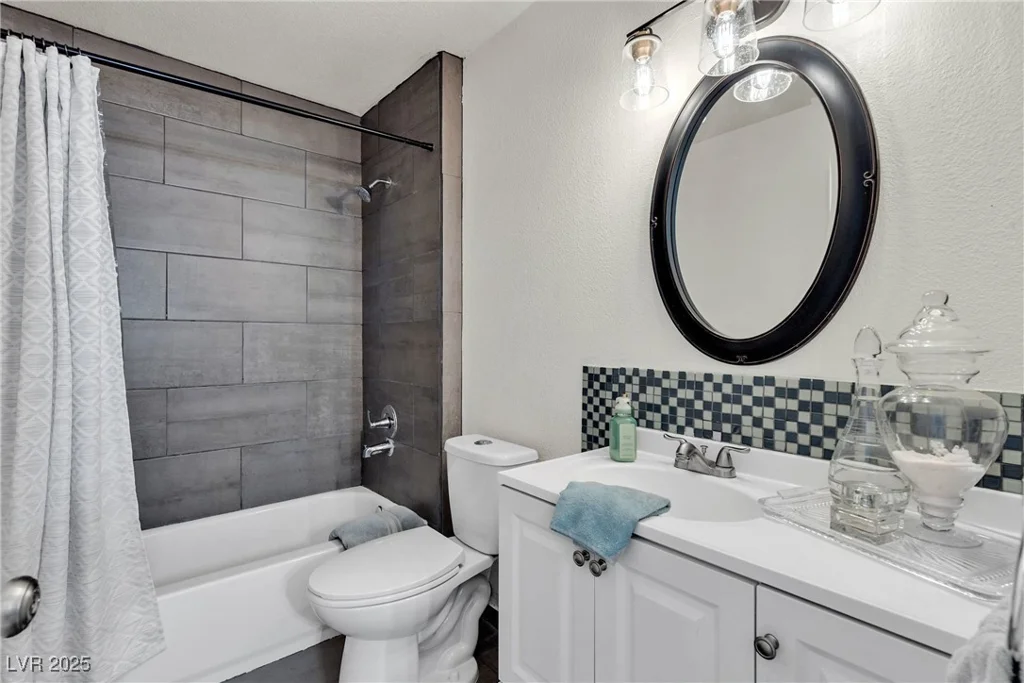 7030 Burcot, Las Vegas, NV 89156
