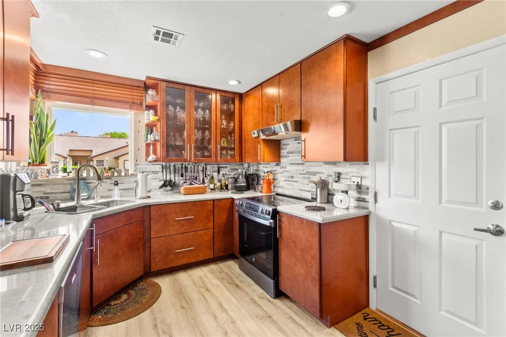 5612 Beach Mill, Las Vegas, NV 89130