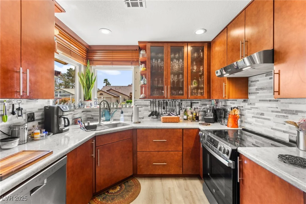 5612 Beach Mill, Las Vegas, NV 89130