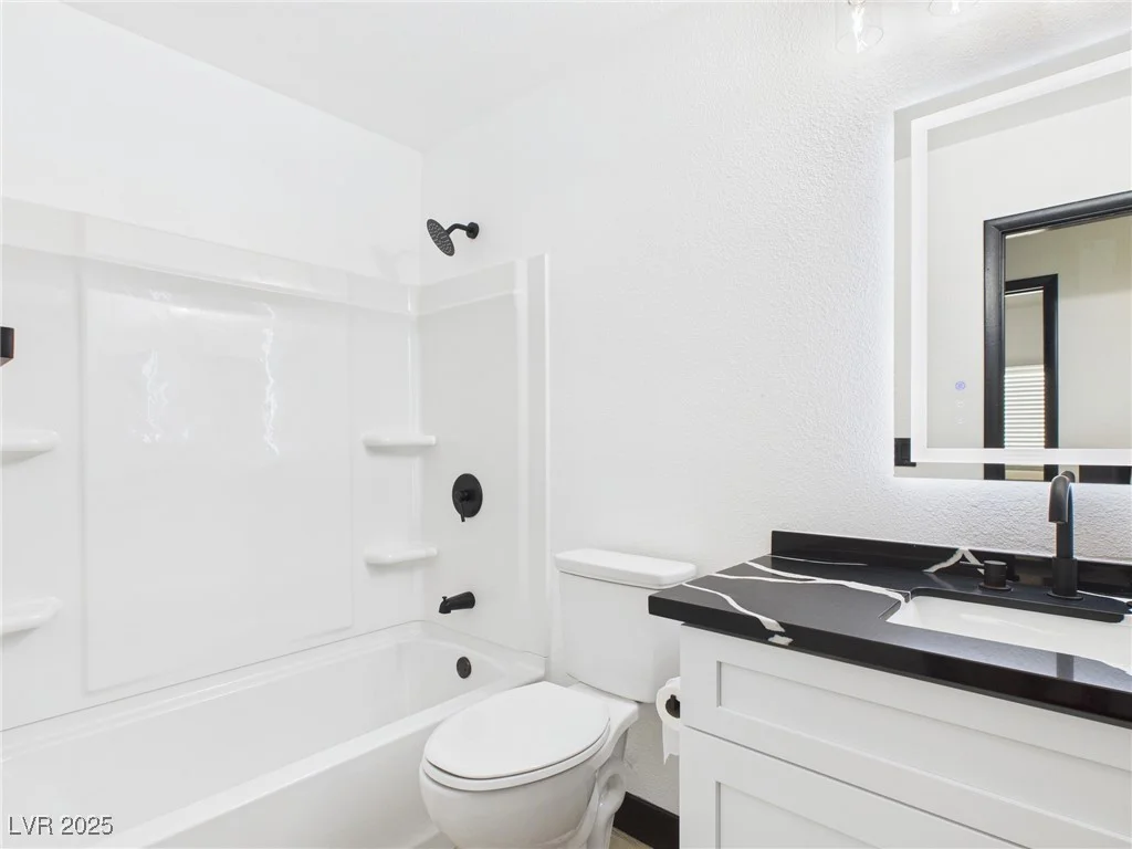 566 Searchlight, Las Vegas, NV 89110