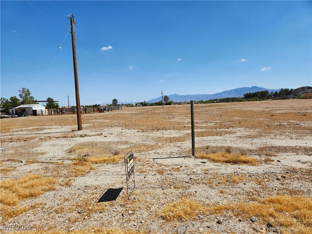 3561 MESQUITE, Pahrump, NV 89060