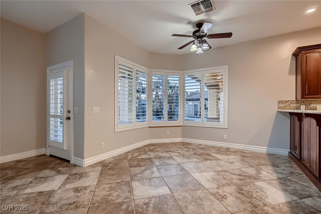 7521 Prancing Pony, Las Vegas, NV 89131