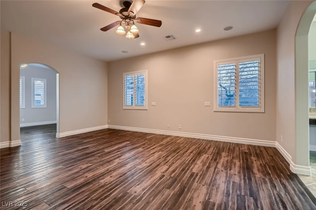 7521 Prancing Pony, Las Vegas, NV 89131