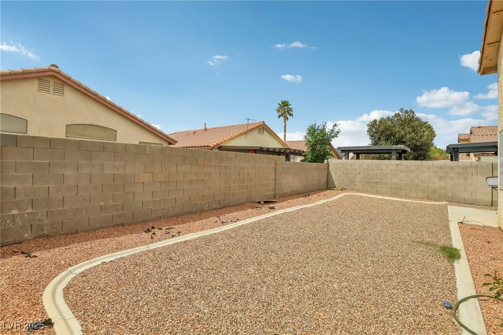 9051 Sandy Slate, Las Vegas, NV 89123