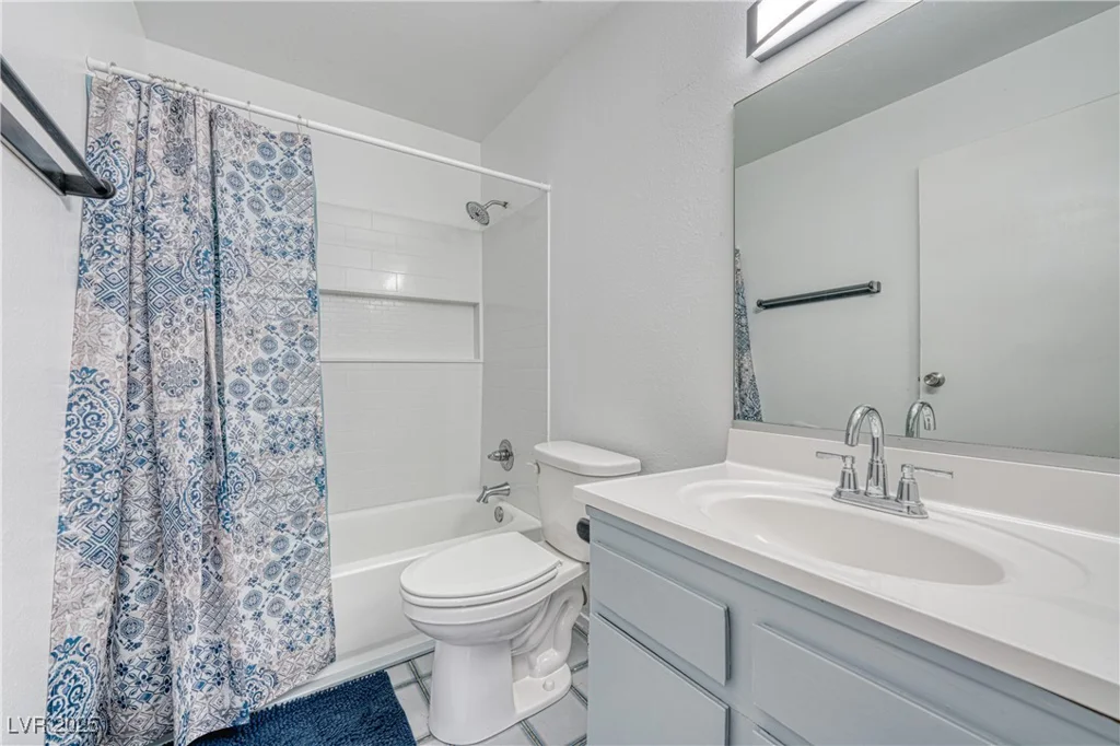 1501 Living Desert, Las Vegas, NV 89119