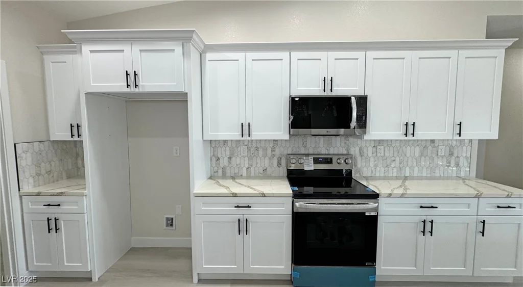 2900 Jaybird, Pahrump, NV 89048