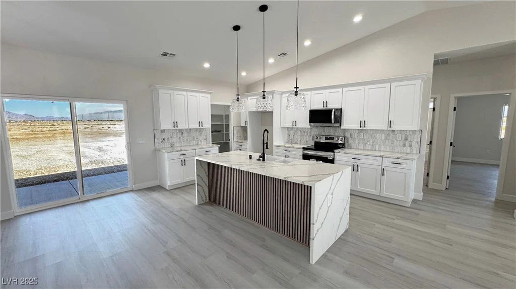 2900 Jaybird, Pahrump, NV 89048