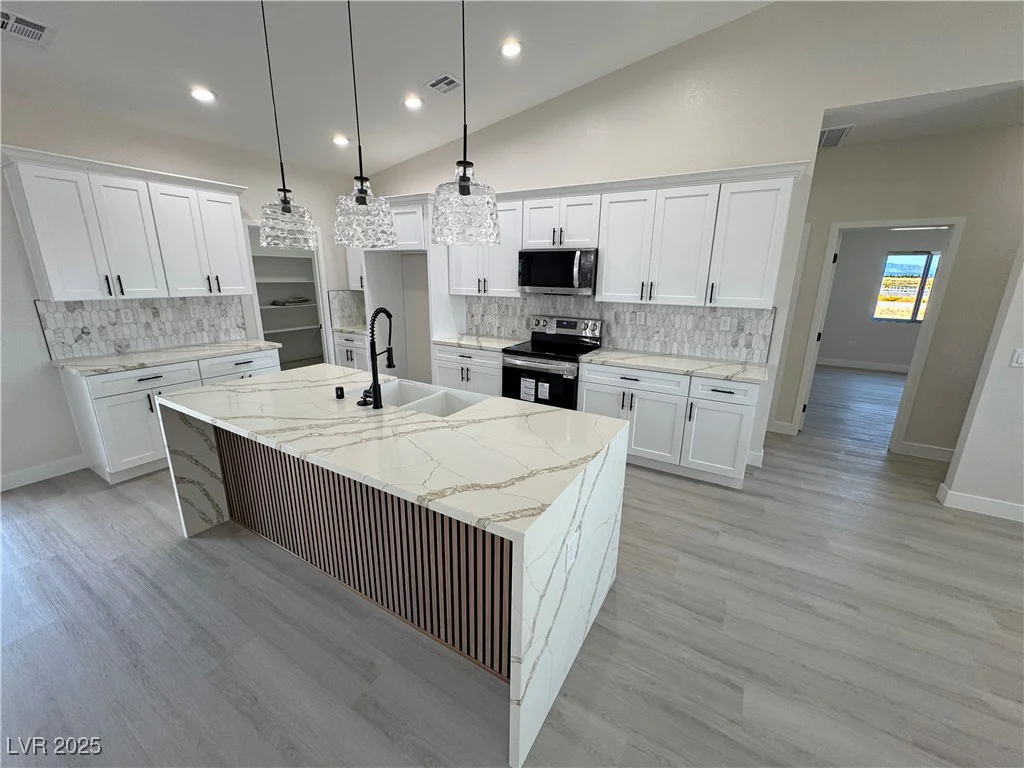 2900 Jaybird, Pahrump, NV 89048