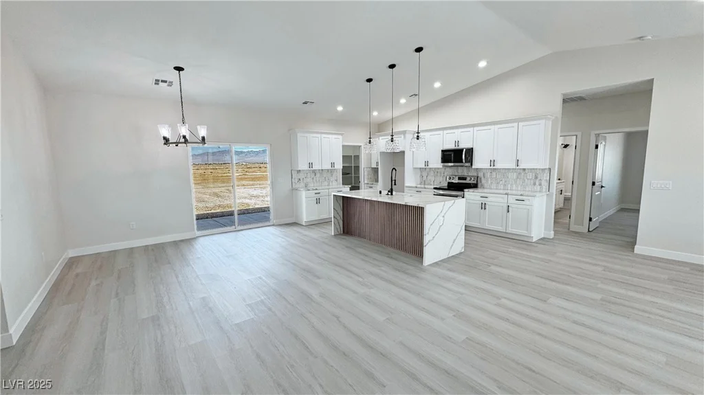 2900 Jaybird, Pahrump, NV 89048