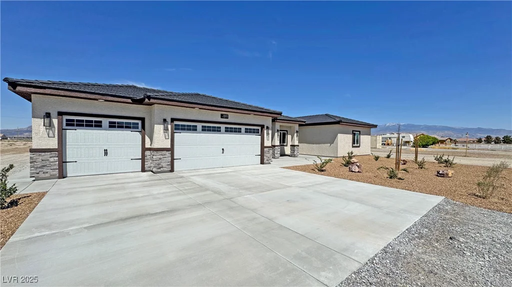 2900 Jaybird, Pahrump, NV 89048