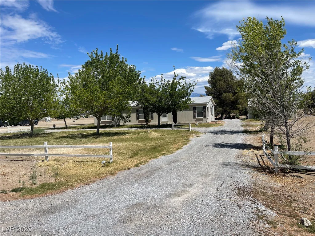 581 Cynthia, Pahrump, NV 89048
