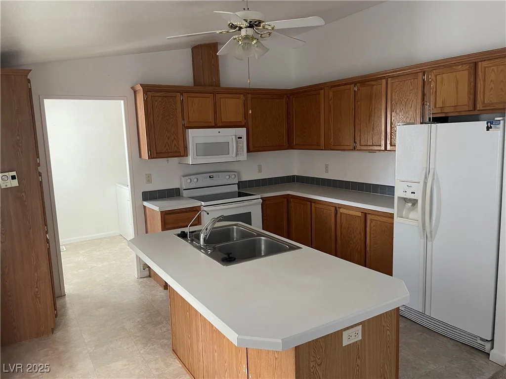 581 Cynthia, Pahrump, NV 89048